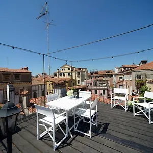 ** Aparthotel La Fenice Italy