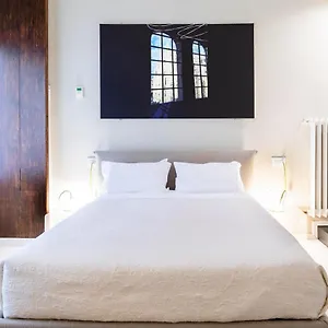 Bc Maison Bed&cafe 2*, מילאנו איטליה